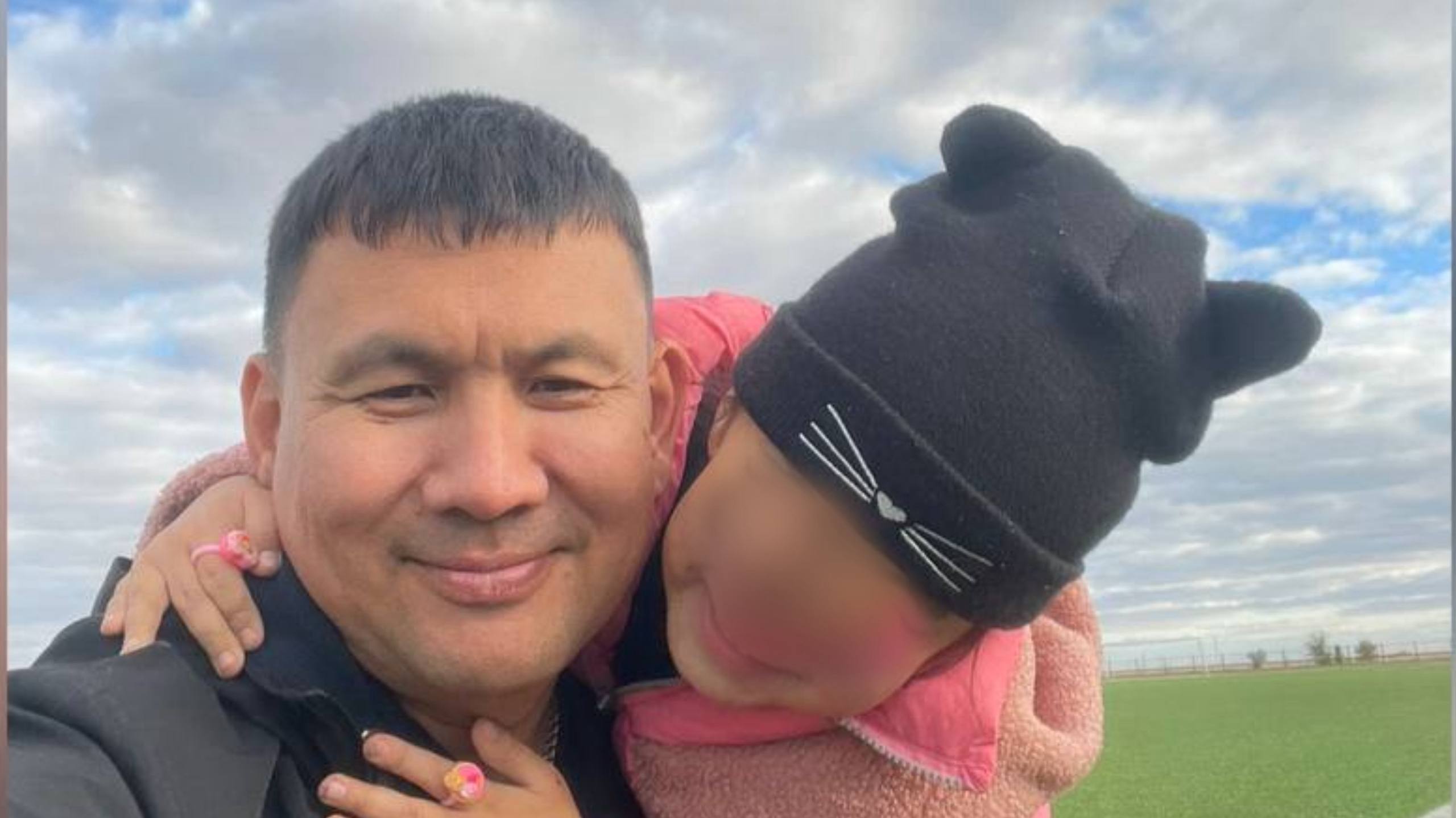 Мен анамды трусисыз көрдім (порно)